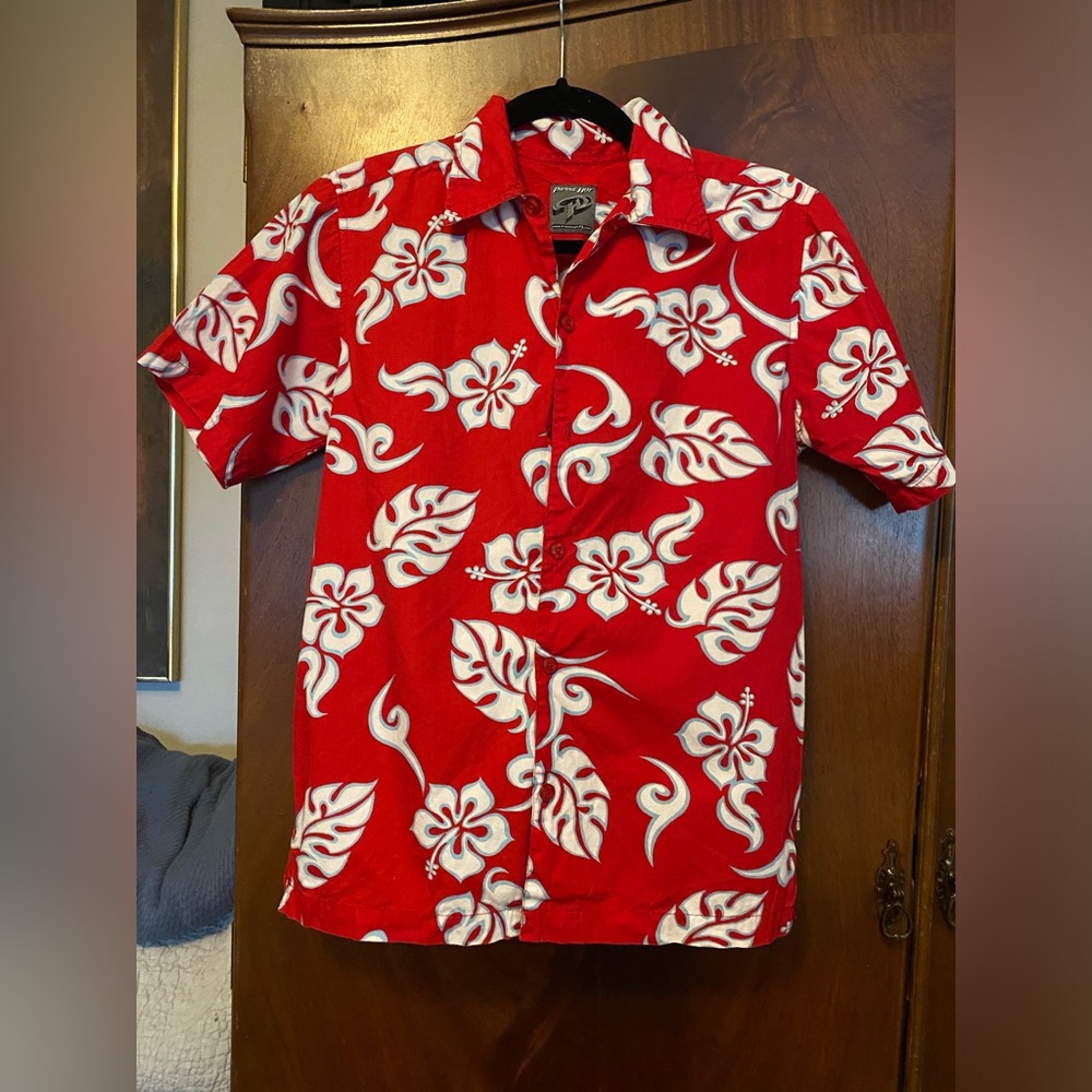 Red Hawaiian Shirt Small